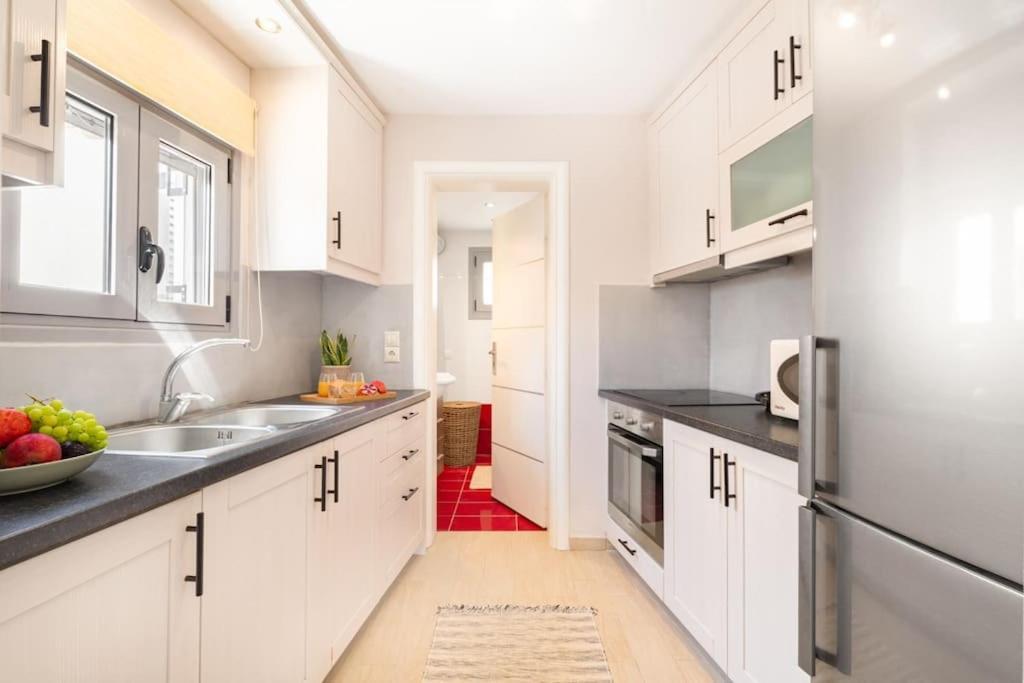 Van Louis Place Vathí Exteriör bild